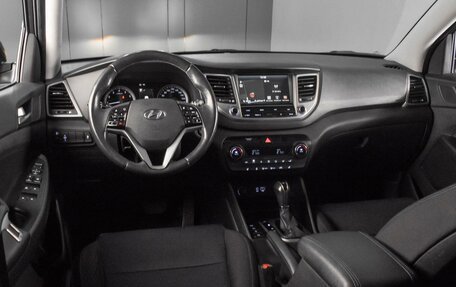 Hyundai Tucson III, 2018 год, 2 199 000 рублей, 6 фотография