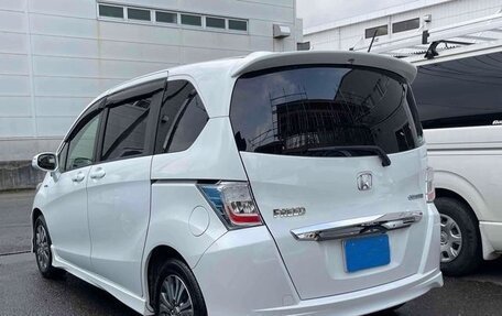 Honda Freed I, 2016 год, 947 000 рублей, 4 фотография