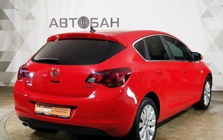 Opel Astra J, 2011 год, 839 000 рублей, 3 фотография