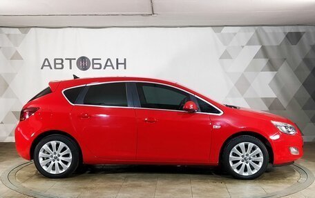 Opel Astra J, 2011 год, 839 000 рублей, 6 фотография