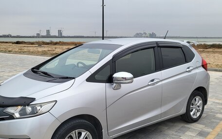 Honda Fit III, 2013 год, 980 000 рублей, 6 фотография