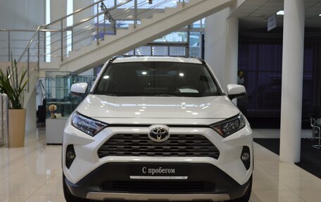 Toyota RAV4, 2020 год, 3 050 000 рублей, 3 фотография