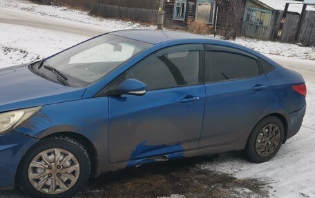 Hyundai Solaris II рестайлинг, 2012 год, 650 000 рублей, 7 фотография