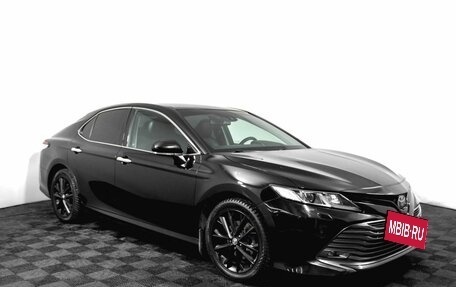 Toyota Camry, 2019 год, 2 850 000 рублей, 4 фотография