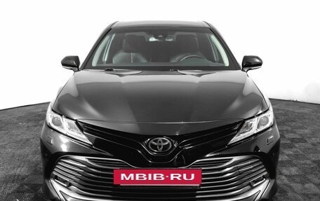 Toyota Camry, 2019 год, 2 850 000 рублей, 3 фотография