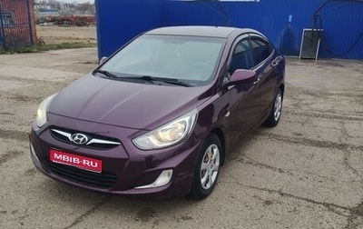 Hyundai Solaris II рестайлинг, 2012 год, 950 000 рублей, 1 фотография