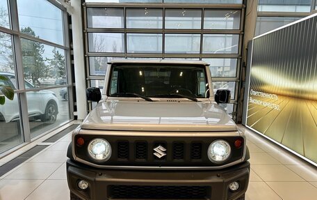 Suzuki Jimny, 2021 год, 2 850 000 рублей, 2 фотография