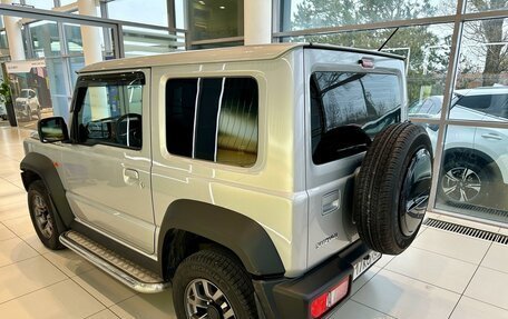 Suzuki Jimny, 2021 год, 2 850 000 рублей, 10 фотография