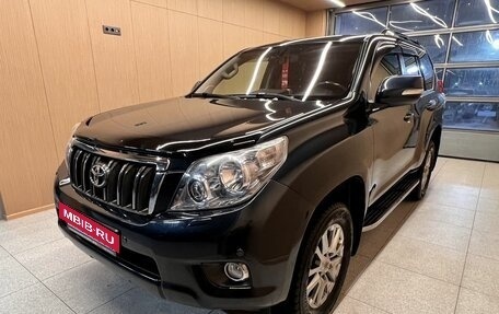 Toyota Land Cruiser Prado 150 рестайлинг 2, 2013 год, 3 100 000 рублей, 3 фотография