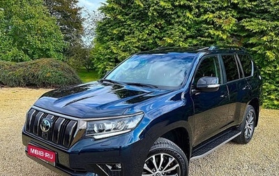 Toyota Land Cruiser Prado 150 рестайлинг 2, 2021 год, 8 710 030 рублей, 1 фотография