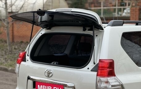 Toyota Land Cruiser Prado 150 рестайлинг 2, 2012 год, 2 995 000 рублей, 9 фотография