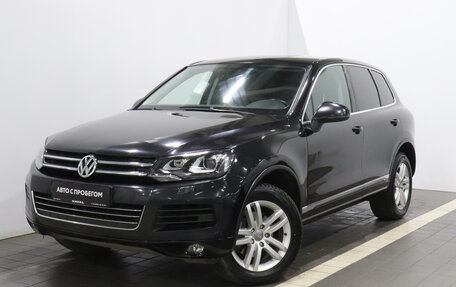 Volkswagen Touareg III, 2010 год, 1 746 000 рублей, 1 фотография