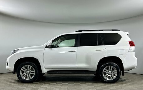 Toyota Land Cruiser Prado 150 рестайлинг 2, 2012 год, 2 899 000 рублей, 3 фотография