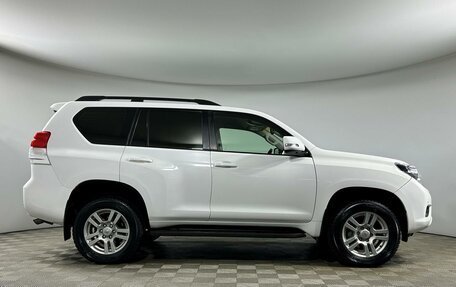 Toyota Land Cruiser Prado 150 рестайлинг 2, 2012 год, 2 899 000 рублей, 4 фотография