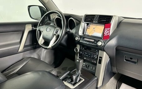 Toyota Land Cruiser Prado 150 рестайлинг 2, 2012 год, 2 899 000 рублей, 13 фотография