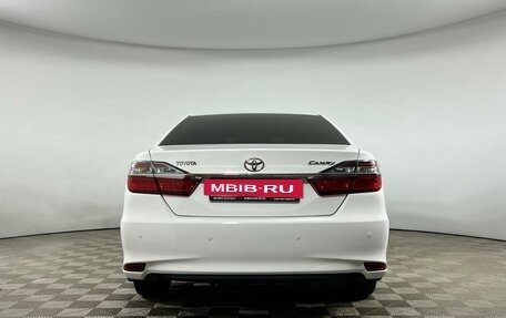 Toyota Camry, 2016 год, 2 149 000 рублей, 5 фотография