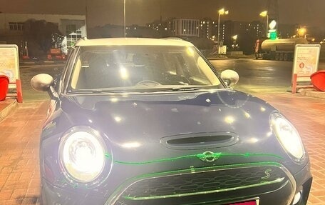 MINI Clubman, 2017 год, 2 070 000 рублей, 1 фотография