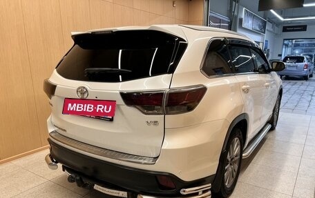 Toyota Highlander III, 2014 год, 3 450 000 рублей, 4 фотография