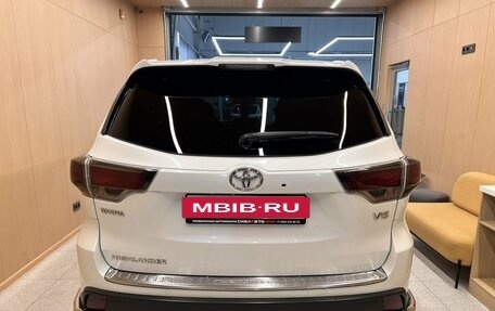 Toyota Highlander III, 2014 год, 3 450 000 рублей, 5 фотография