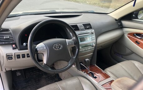 Toyota Camry, 2008 год, 950 000 рублей, 5 фотография