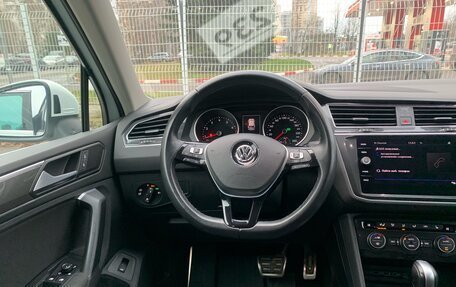 Volkswagen Tiguan II, 2018 год, 2 489 000 рублей, 8 фотография