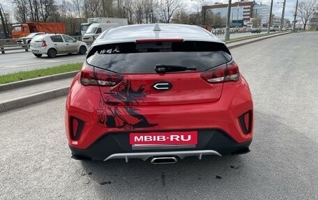 Hyundai Veloster II, 2018 год, 2 390 000 рублей, 4 фотография