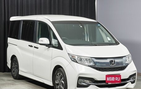 Honda Stepwgn IV, 2015 год, 2 187 000 рублей, 3 фотография