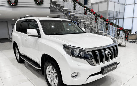 Toyota Land Cruiser Prado 150 рестайлинг 2, 2016 год, 4 250 000 рублей, 3 фотография