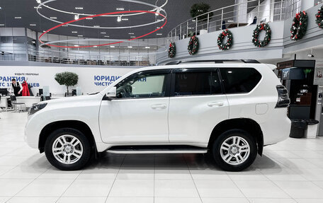 Toyota Land Cruiser Prado 150 рестайлинг 2, 2016 год, 4 250 000 рублей, 8 фотография