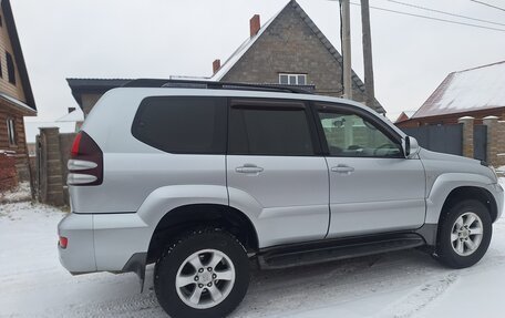 Toyota Land Cruiser Prado 120 рестайлинг, 2006 год, 9 фотография