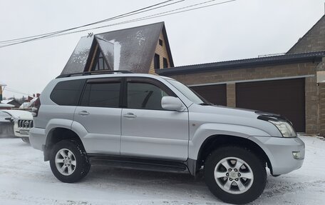 Toyota Land Cruiser Prado 120 рестайлинг, 2006 год, 7 фотография