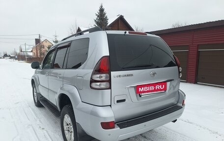 Toyota Land Cruiser Prado 120 рестайлинг, 2006 год, 15 фотография