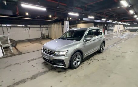 Volkswagen Tiguan II, 2019 год, 4 000 000 рублей, 2 фотография