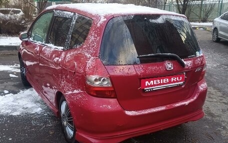 Honda Fit III, 2002 год, 400 000 рублей, 3 фотография