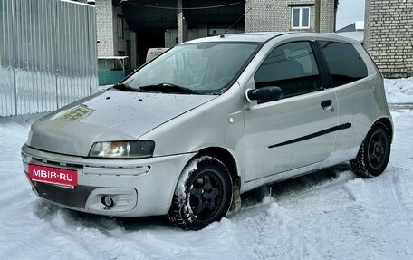 Fiat Punto III Punto Evo рестайлинг, 2000 год, 175 000 рублей, 2 фотография