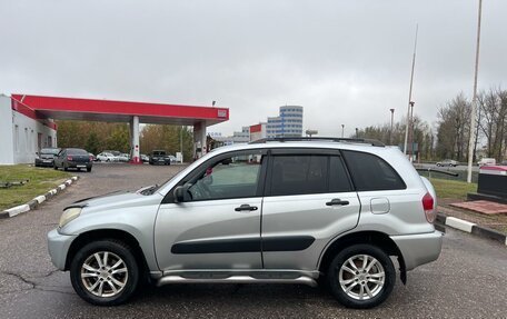 Toyota RAV4, 2002 год, 600 000 рублей, 3 фотография