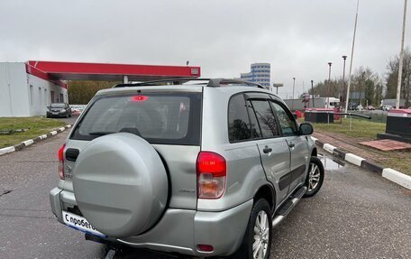 Toyota RAV4, 2002 год, 600 000 рублей, 6 фотография