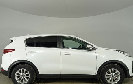 KIA Sportage IV рестайлинг, 2019 год, 2 350 000 рублей, 4 фотография