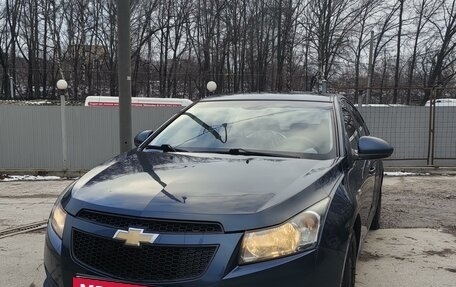 Chevrolet Cruze II, 2010 год, 675 000 рублей, 1 фотография