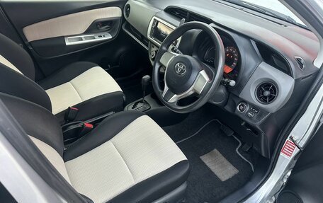 Toyota Vitz, 2015 год, 1 160 000 рублей, 8 фотография