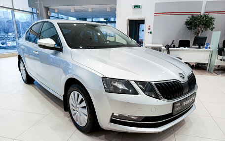 Skoda Octavia, 2017 год, 2 048 000 рублей, 3 фотография