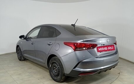 Hyundai Solaris II рестайлинг, 2020 год, 1 780 000 рублей, 7 фотография