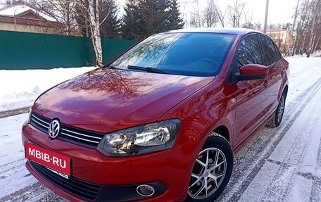 Volkswagen Polo VI (EU Market), 2011 год, 735 000 рублей, 1 фотография