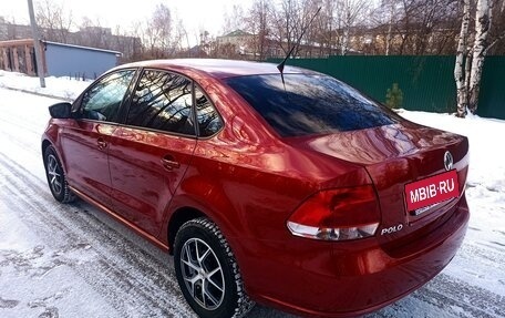 Volkswagen Polo VI (EU Market), 2011 год, 735 000 рублей, 3 фотография