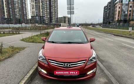 Hyundai Solaris II рестайлинг, 2015 год, 1 550 000 рублей, 2 фотография