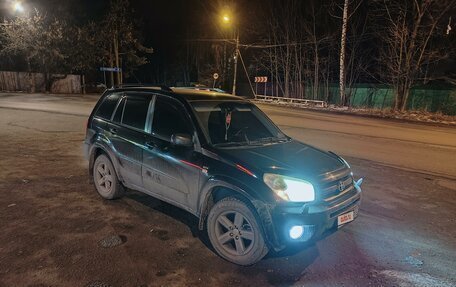 Toyota RAV4, 2004 год, 1 200 000 рублей, 3 фотография