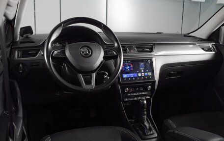 Skoda Rapid I, 2017 год, 1 596 000 рублей, 6 фотография