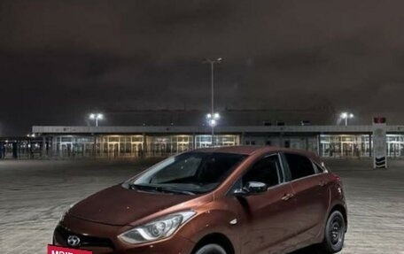 Hyundai i30 II рестайлинг, 2012 год, 1 050 000 рублей, 4 фотография