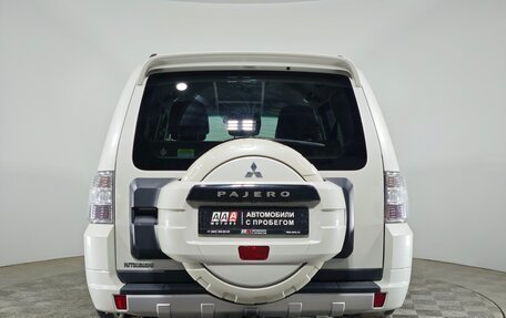 Mitsubishi Pajero IV, 2014 год, 2 650 000 рублей, 6 фотография