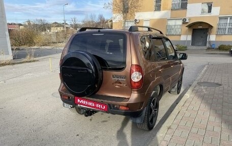 Chevrolet Niva I рестайлинг, 2017 год, 1 040 000 рублей, 5 фотография